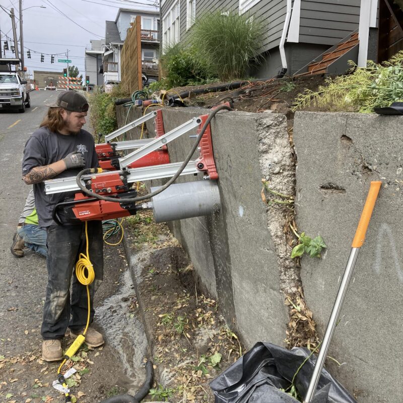 R&R Foundation Specialist provide retaining wall stabilization with expert strengthening equipment and tie-back systems.
